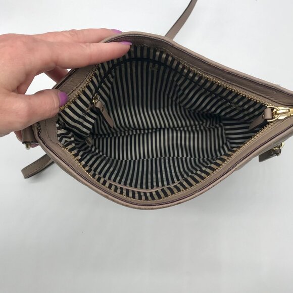 Kate Spade Taupe New York Cobble Hill Ellen Crossbody - Picture 10 of 10